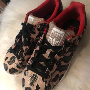 Youth 6.5 Women’s 7.5-8 Brand New. Adidas Shelltoe